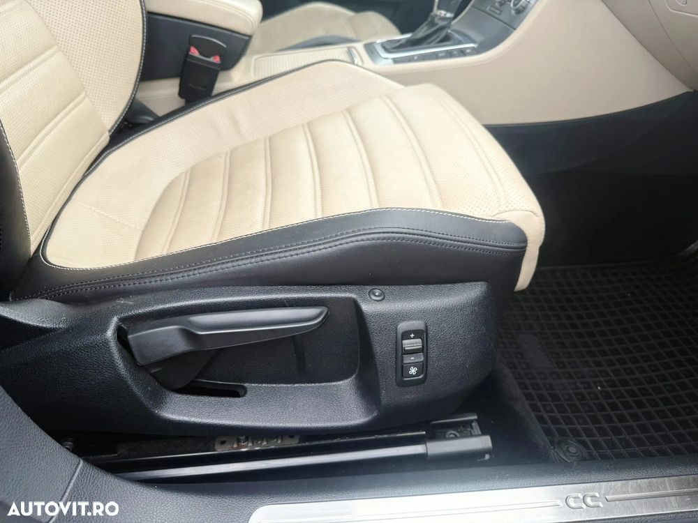 Volkswagen Passat CC 2.0 TDI 4Motion BlueMotion Technology DSG - 38