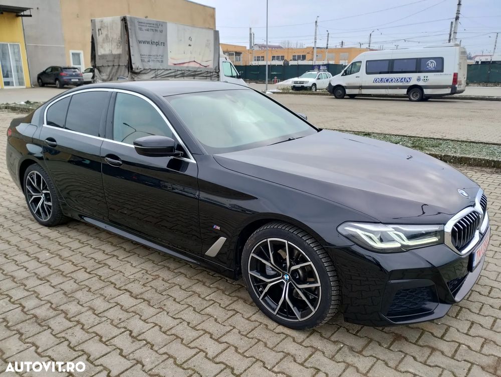 BMW Seria 5 520d xDrive Aut. M Sport Edition - 2