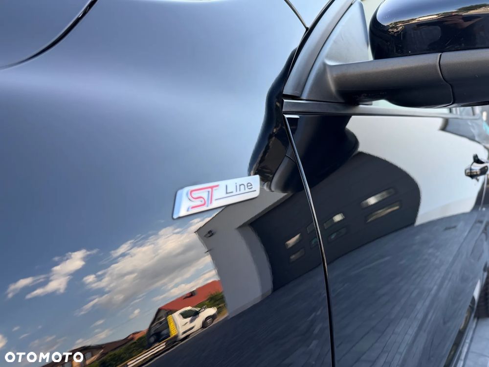 Ford Kuga 1.5 EcoBoost FWD ST-Line - 11