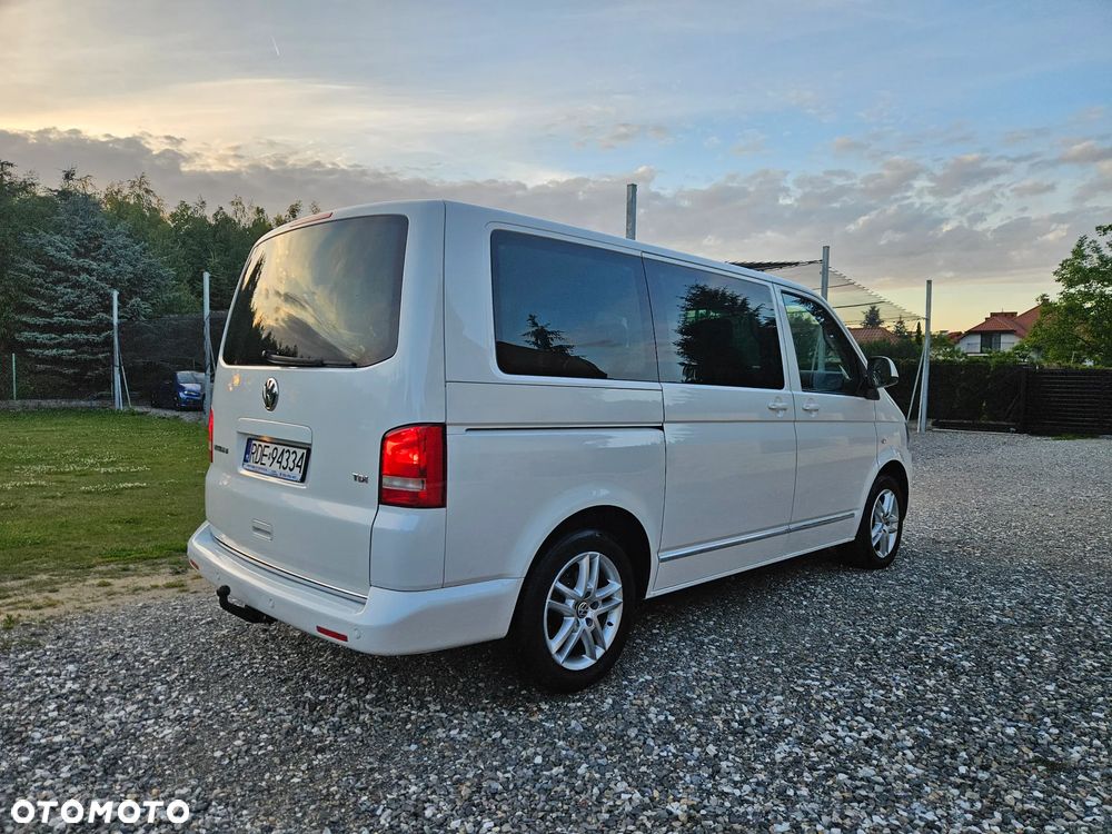 Volkswagen Multivan - 8