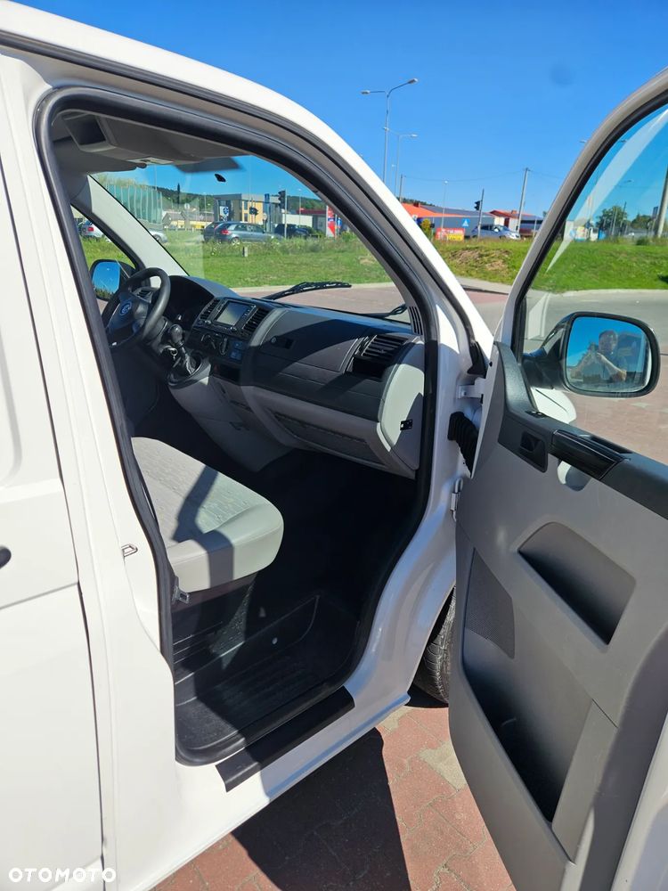 Volkswagen Transporter - 26