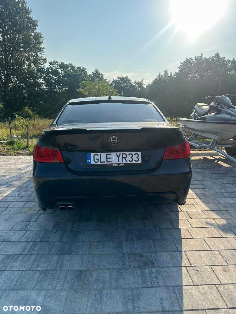 Spoiler Lotka BMW E60 Dokładka Tylna Klapy Bagażnika Czarny Połysk - 3