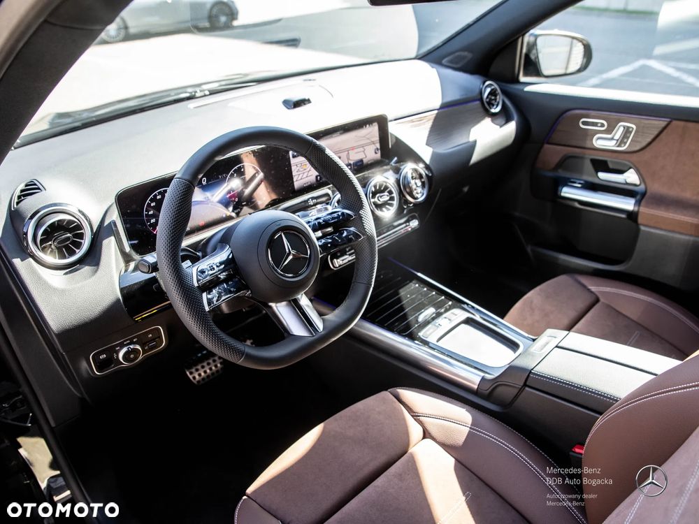 Mercedes-Benz GLA 220 mHEV 4-Matic AMG Line 8G-DCT - 8