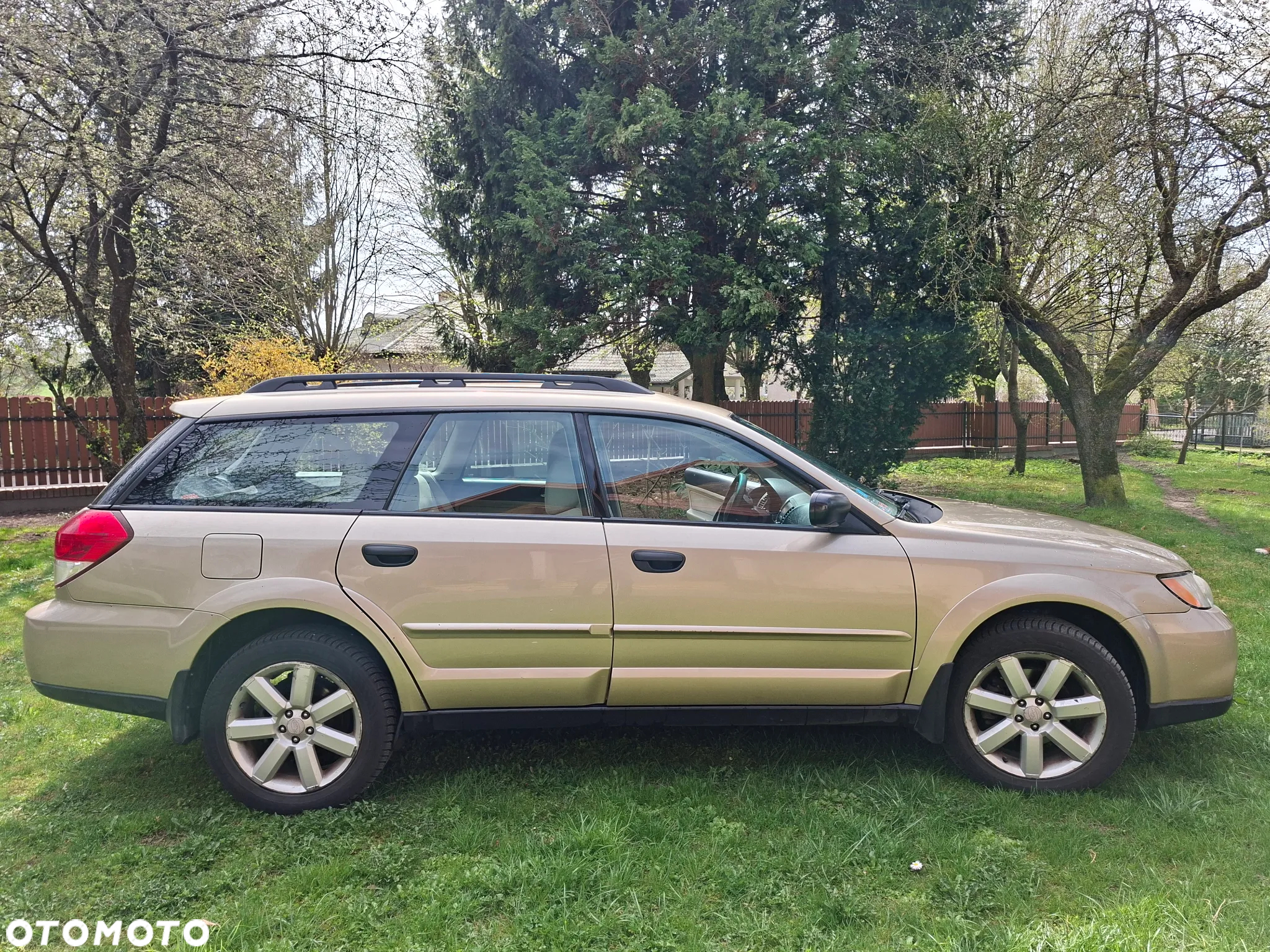 Subaru Outback - 3