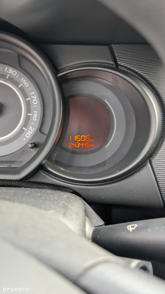 Citroën C3 1.4 HDi First - 11