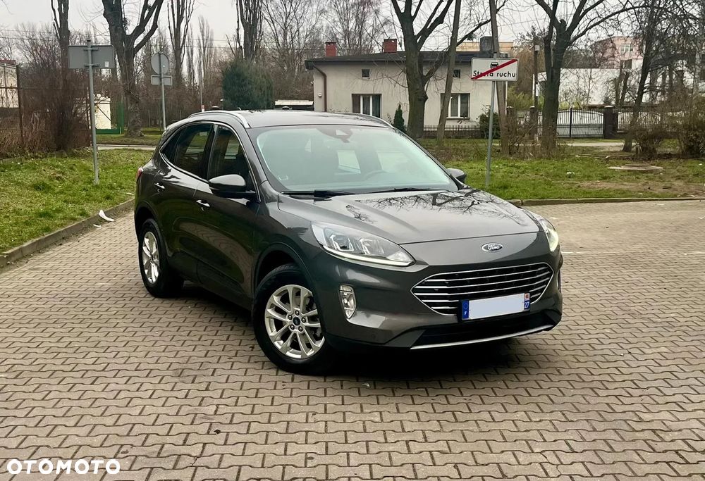 Ford Kuga 2.5 Duratec FHEV 4x4 TITANIUM - 1