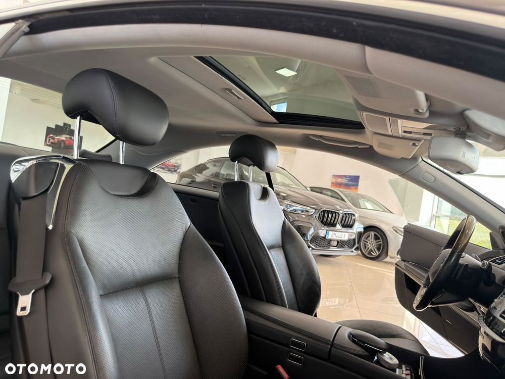 Mercedes-Benz CL 500 4Matic 7G-TRONIC - 33