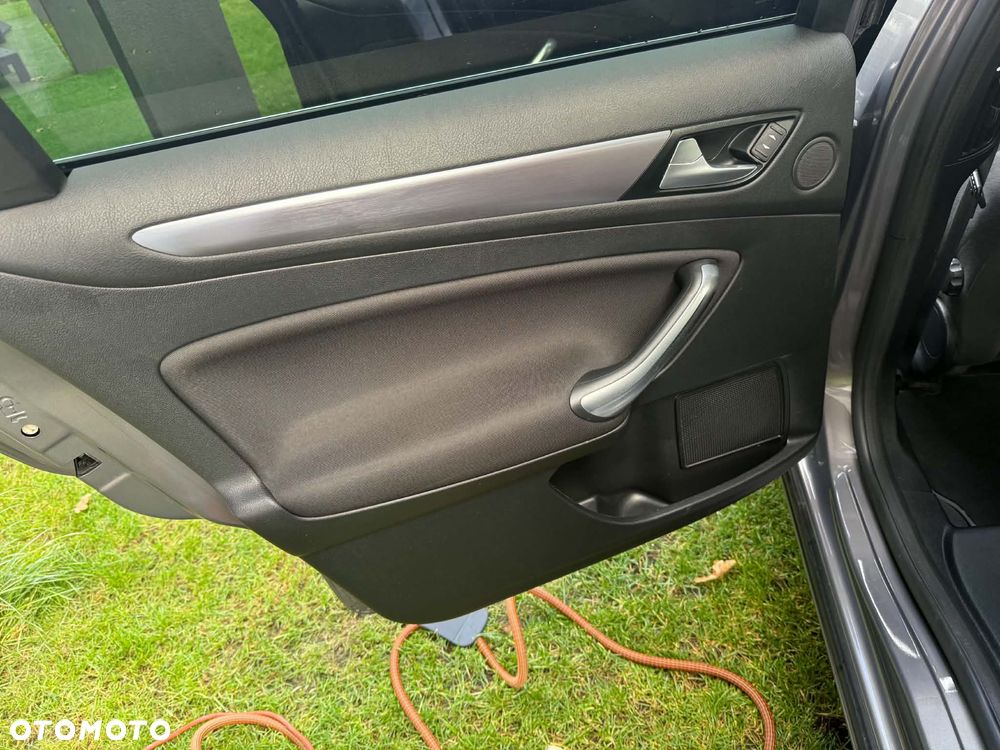 Ford Mondeo 1.6 Eco Boost Start-Stopp Titanium - 5