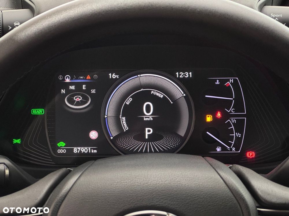 Lexus UX - 16
