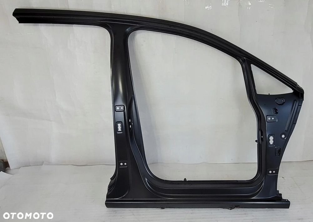 POSZYCIE PRAWE VW TOURAN II 2015- 5TA809606A - 1