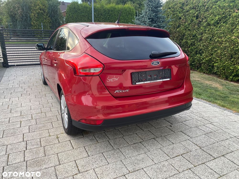 Ford Focus 1.0 EcoBoost Trend - 4