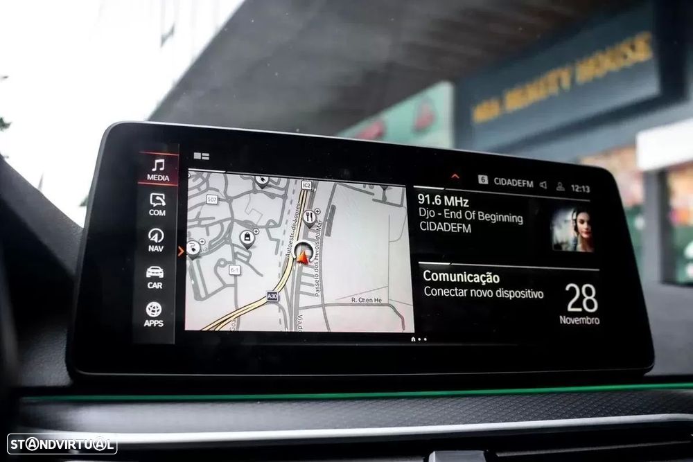 BMW 530 e Pack Desportivo M - 43