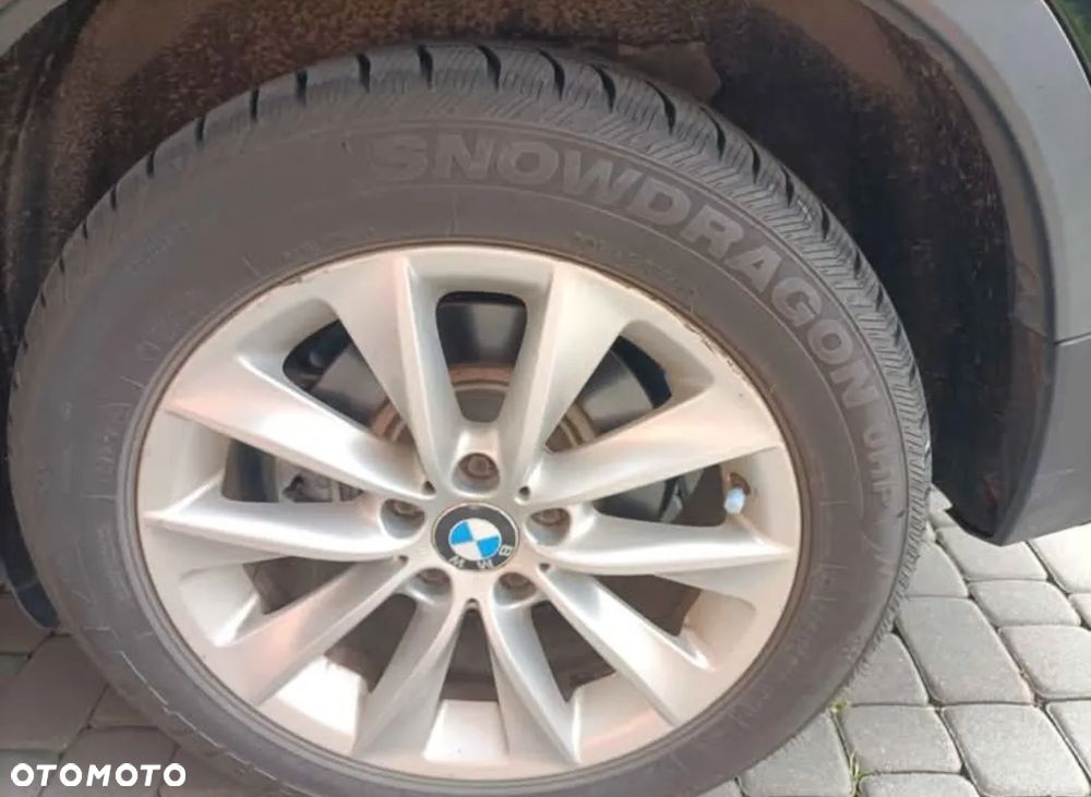 BMW X3 xDrive28i - 18