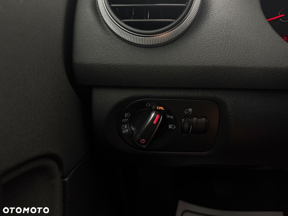 Audi A3 Sportback 1.6 Attraction - 8