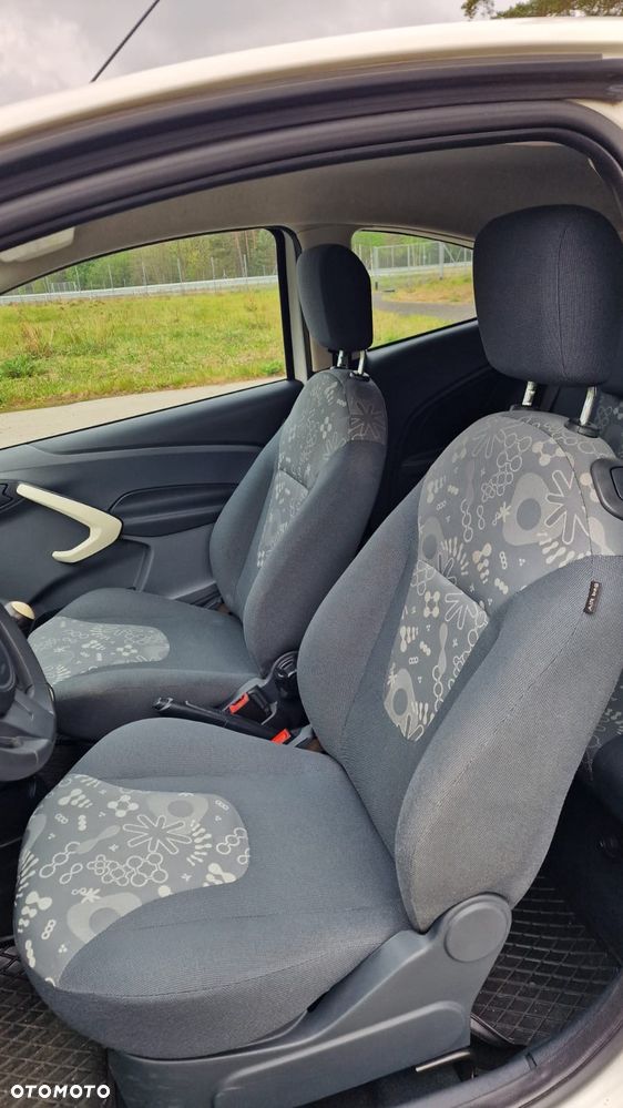 Ford KA 1.2 Start-Stopp-System Titanium - 22