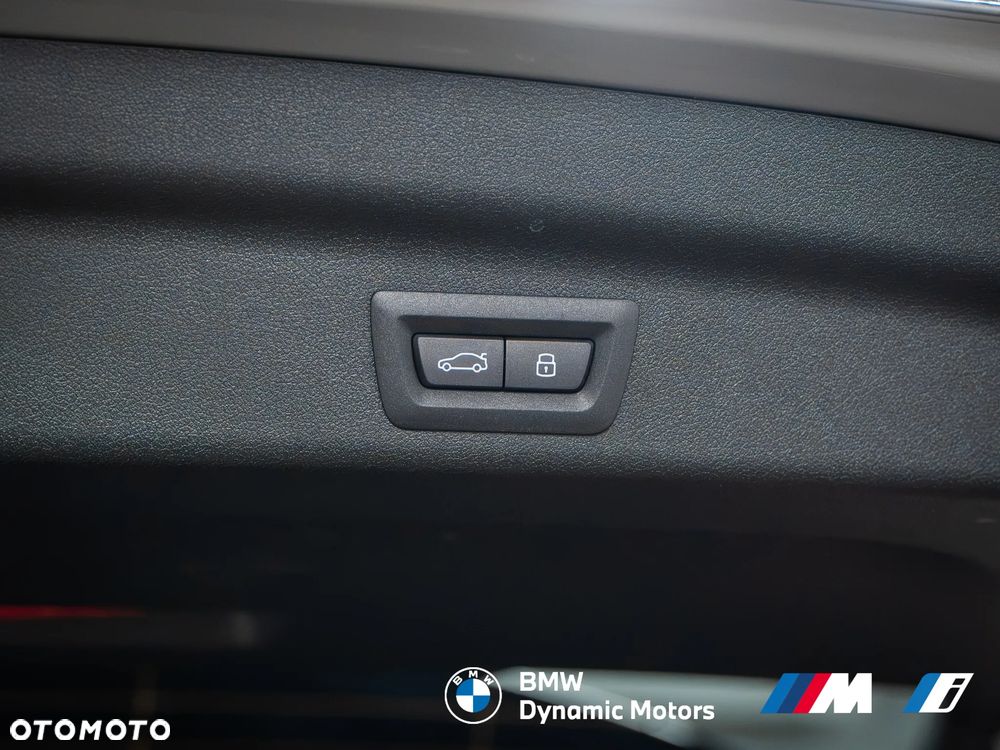 BMW X1 - 13