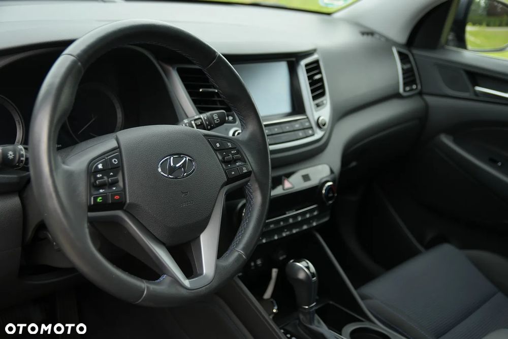 Hyundai Tucson blue 1.7 CRDi 2WD DCT Premium - 28