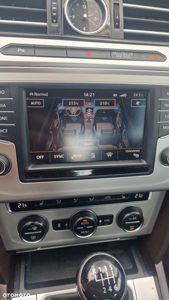 Volkswagen Passat 2.0 TDI BMT Comfortline - 10