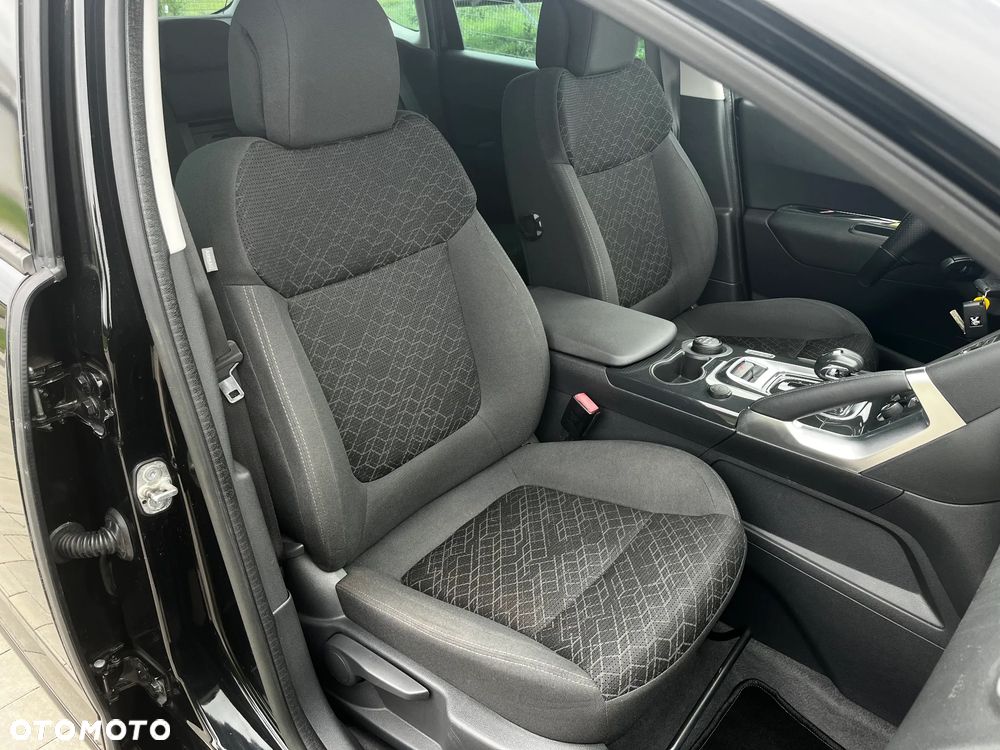 Peugeot 3008 2.0 HDi HYbrid4 - 21