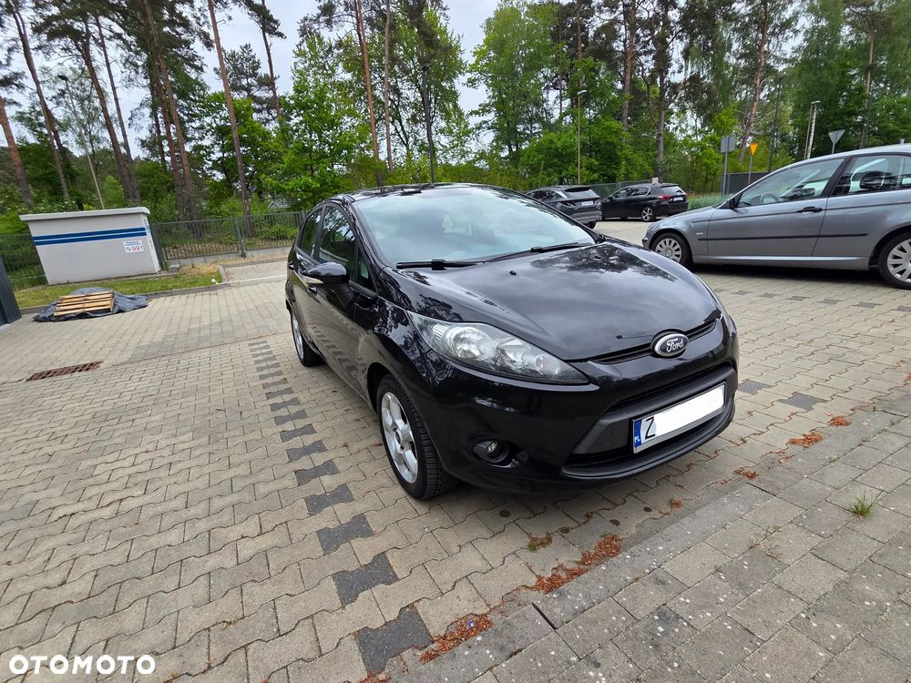 Ford Fiesta 1.25 Champions Edition - 8
