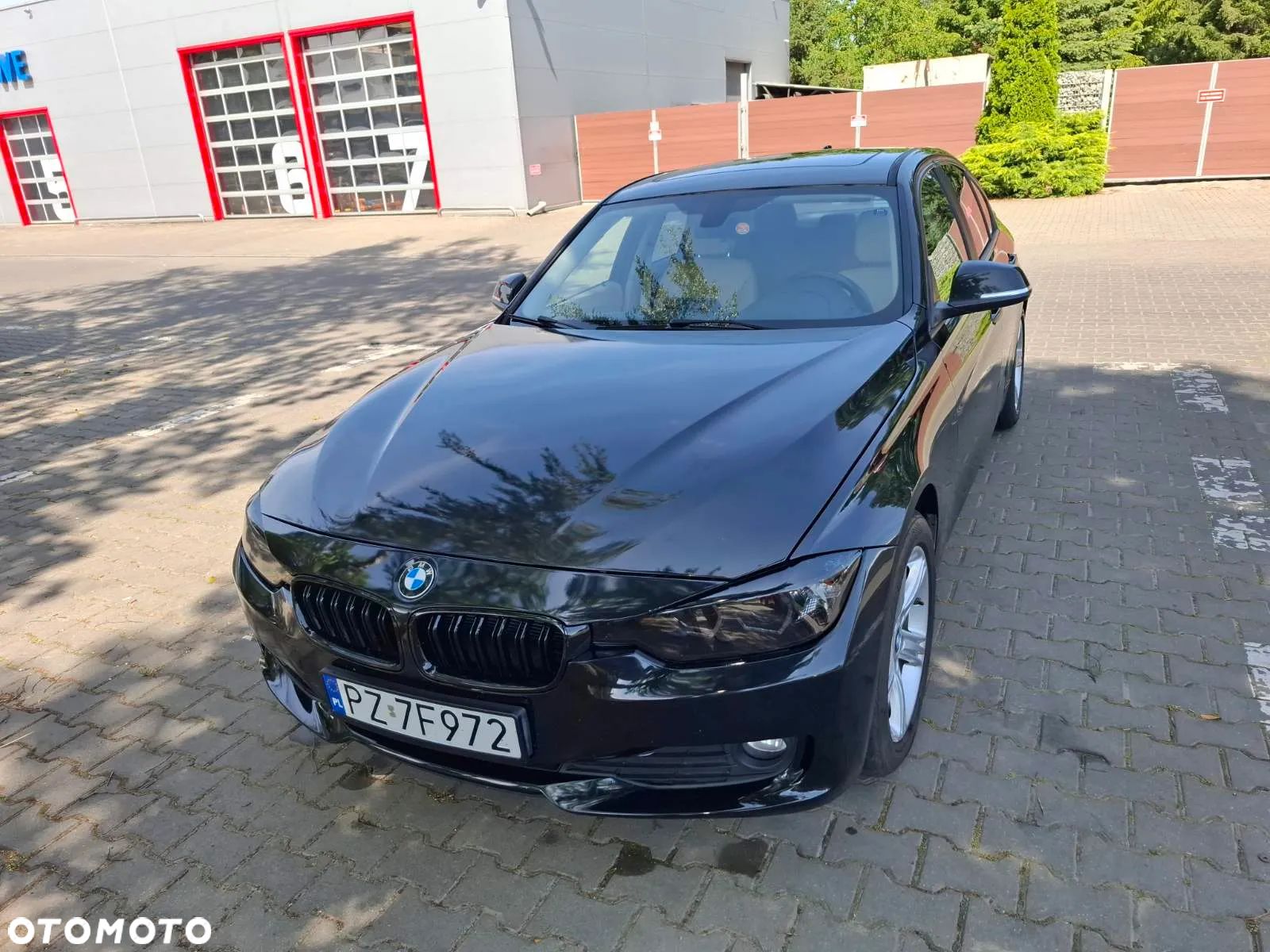 BMW Seria 3 328i - 1