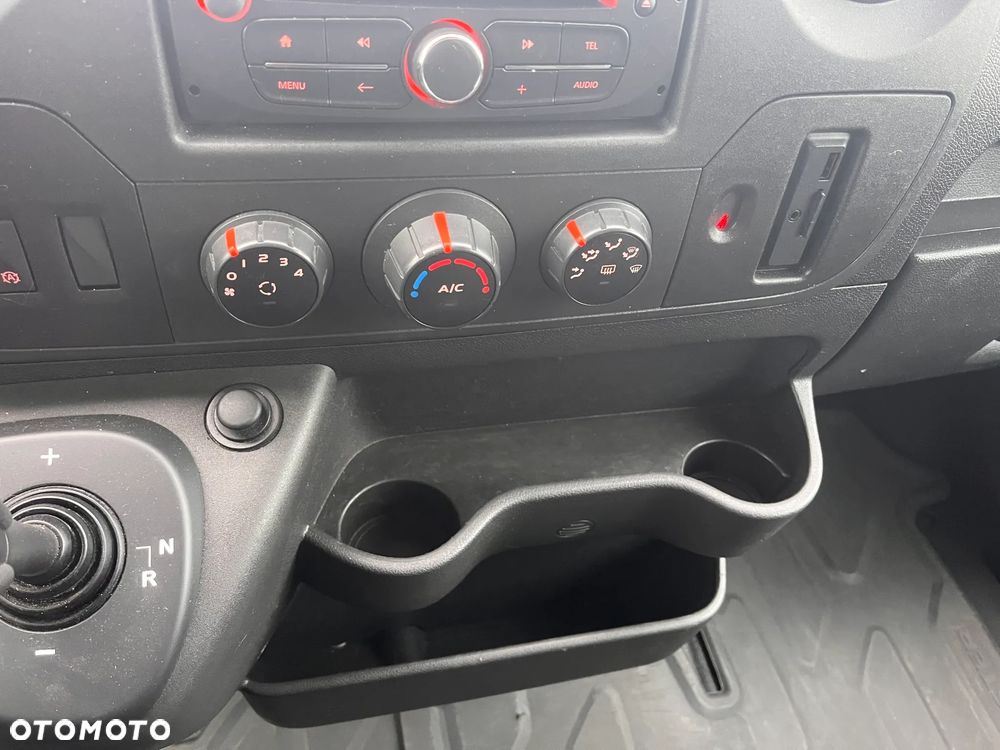 Renault Master - 38