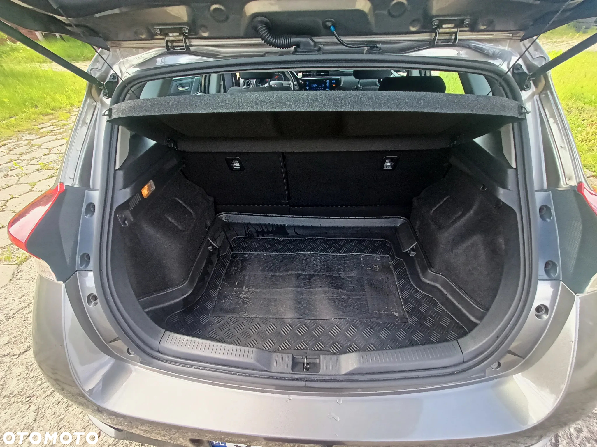 Toyota Auris 1.33 VVT-i Active - 14