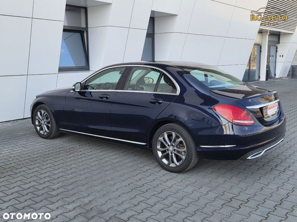 Mercedes-Benz Klasa C - 12