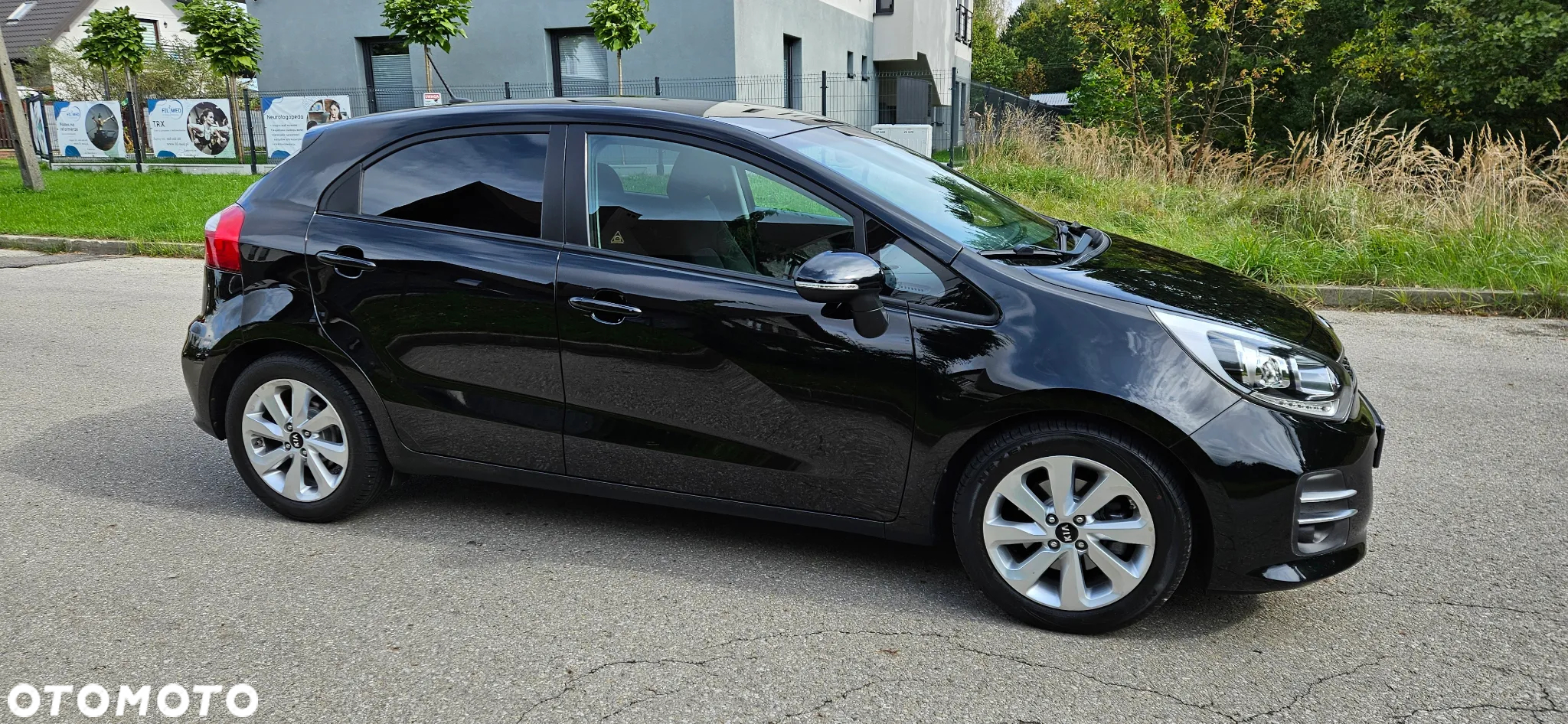 Kia Rio - 2