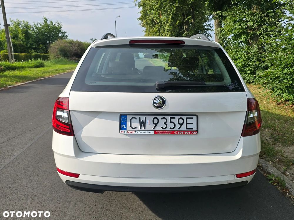 Skoda Octavia 1.6 TDI Ambition - 8