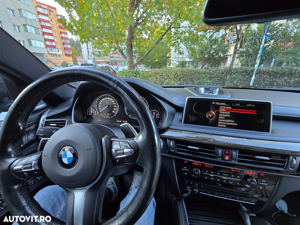 BMW X6 xDrive40d - 10