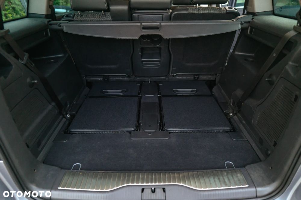 Opel Zafira 1.8 Sport - 24