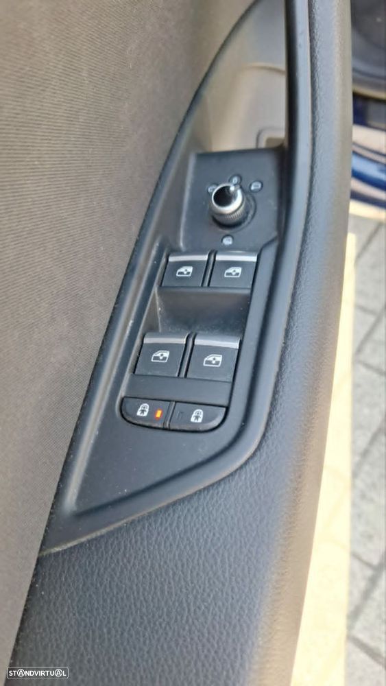 Audi A4 30 TDI Advanced S tronic - 14