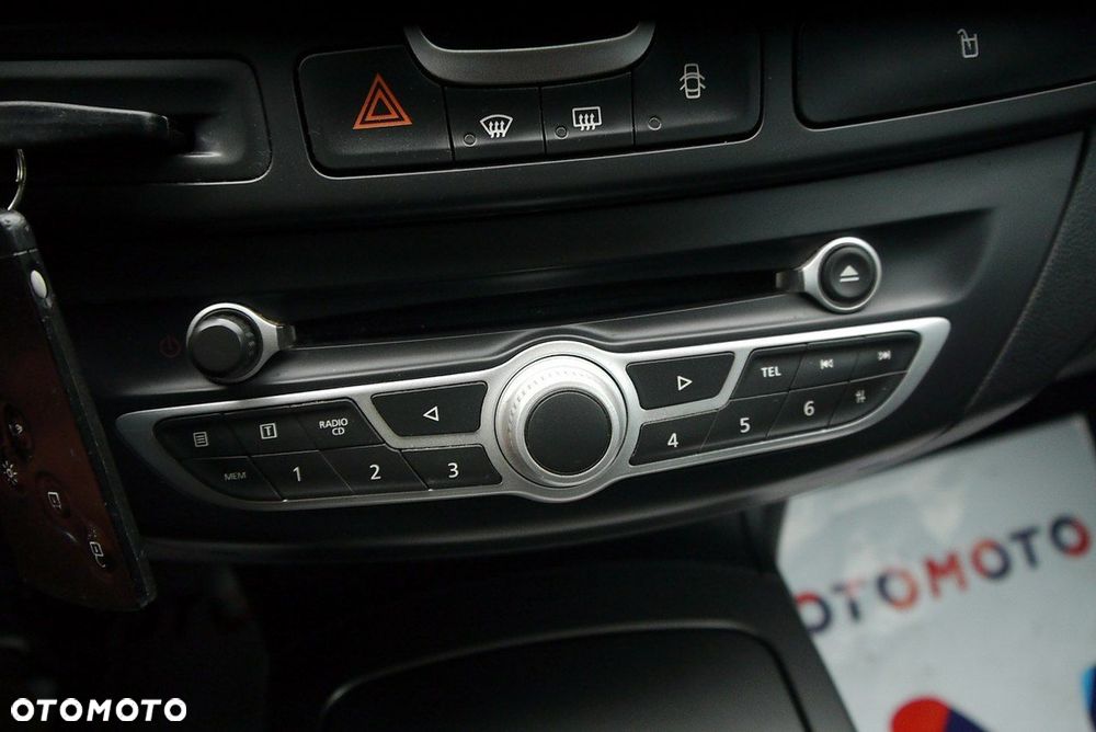 Renault Laguna 1.5 dCi Expression ESM - 20