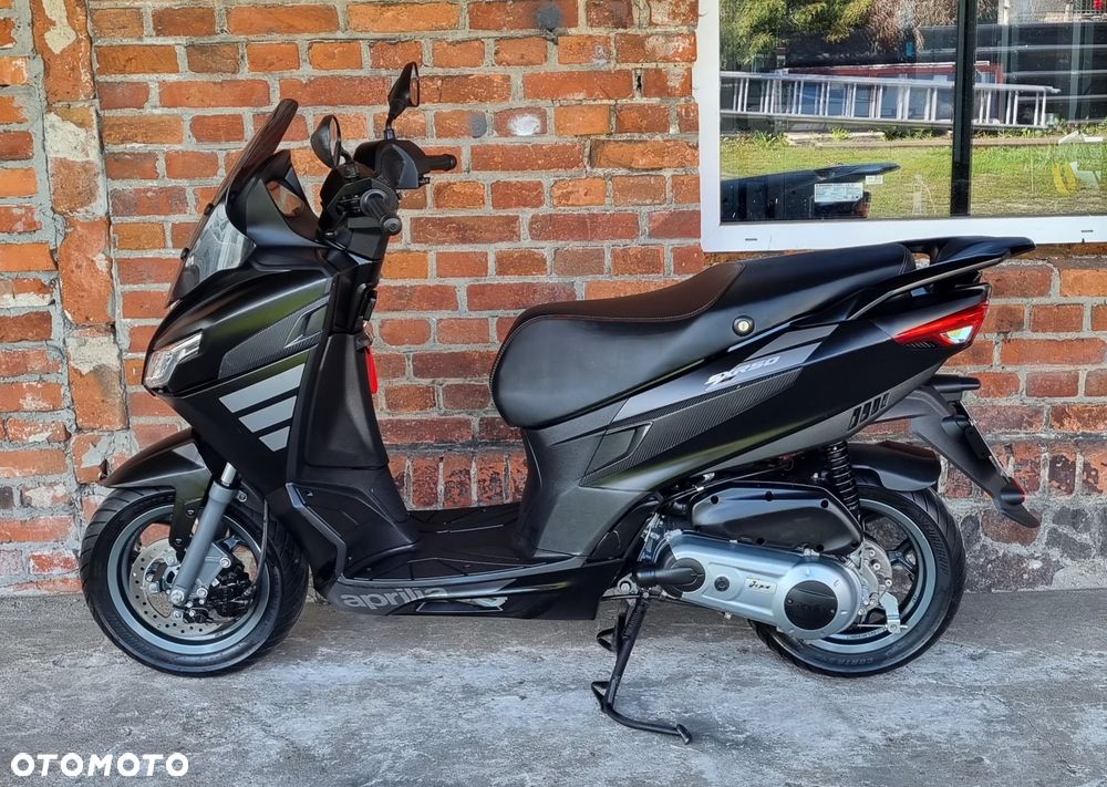 Aprilia SX - 4