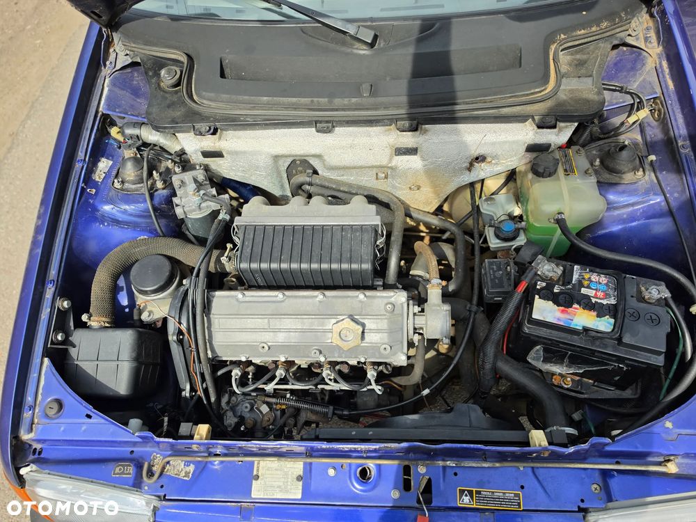 Fiat Uno 1.7 DS - 13