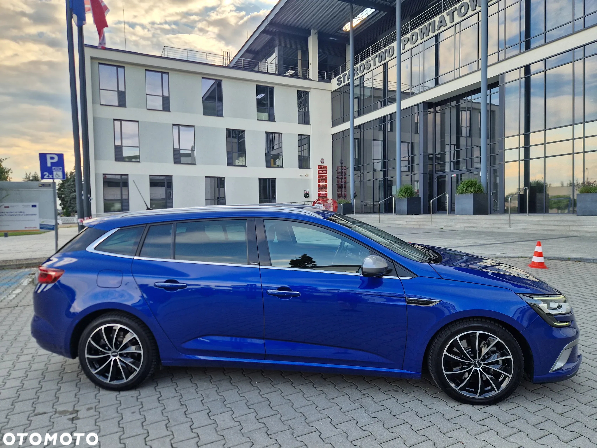 Renault Megane Grandtour ENERGY TCe 205 EDC GT - 7