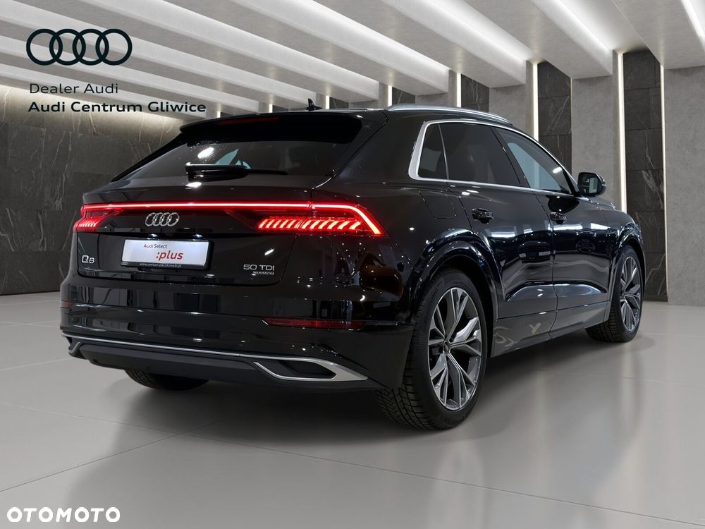 Audi Q8 - 5