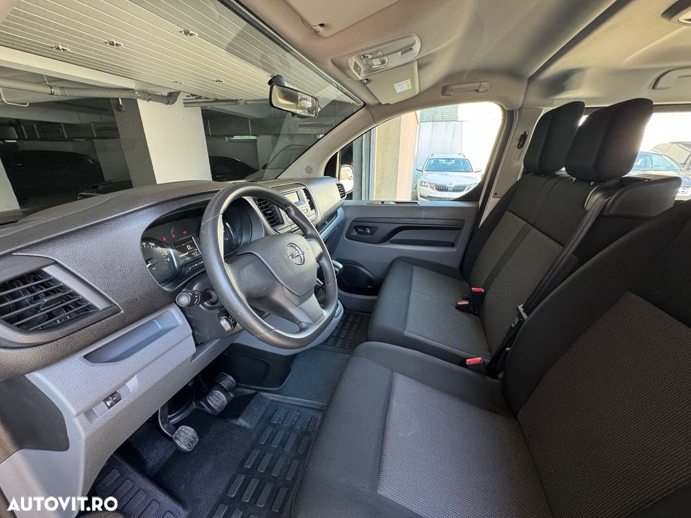 Opel Vivaro Lang Flexcab - 13
