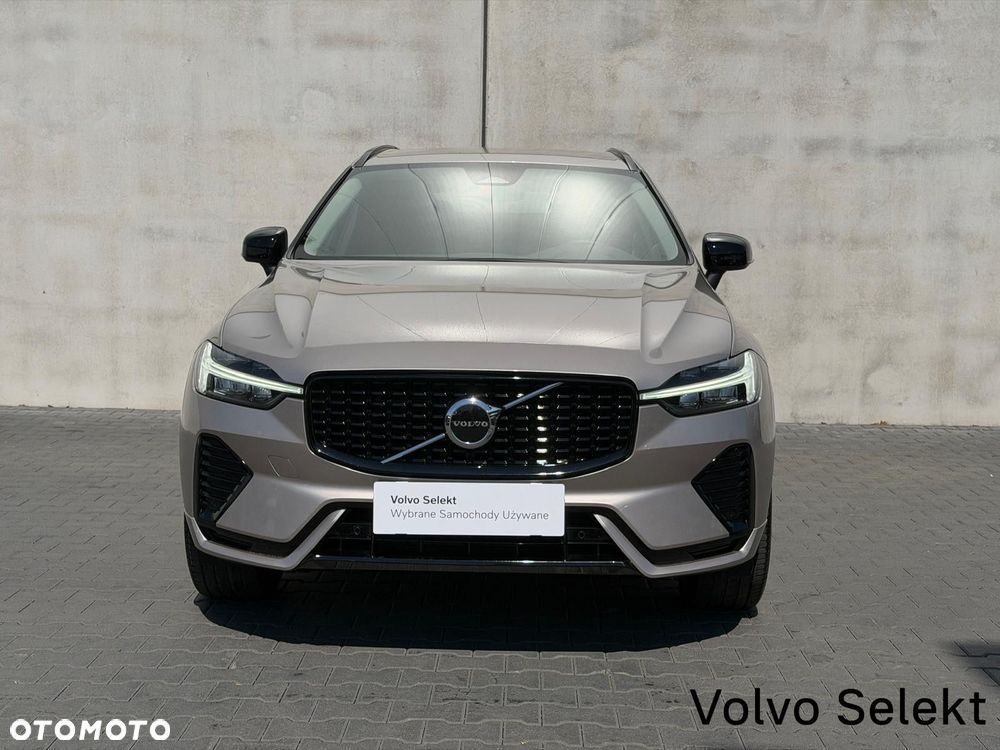 Volvo XC 60 - 4