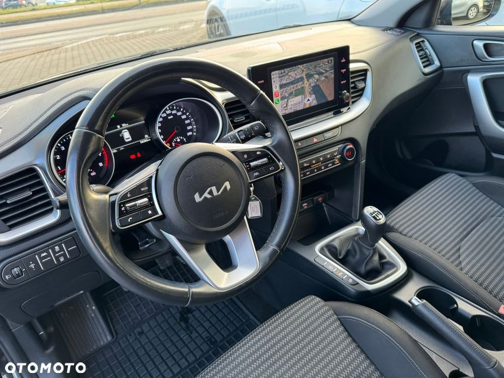 Kia Ceed 1.5 T-GDI M DCT - 9