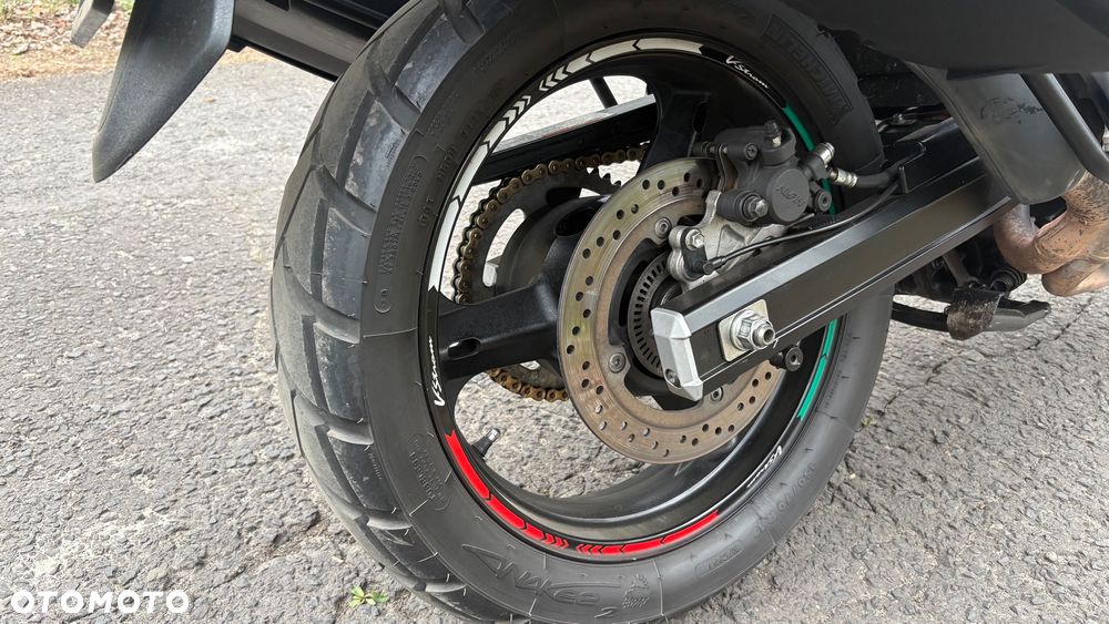 Suzuki V-STROM - 13