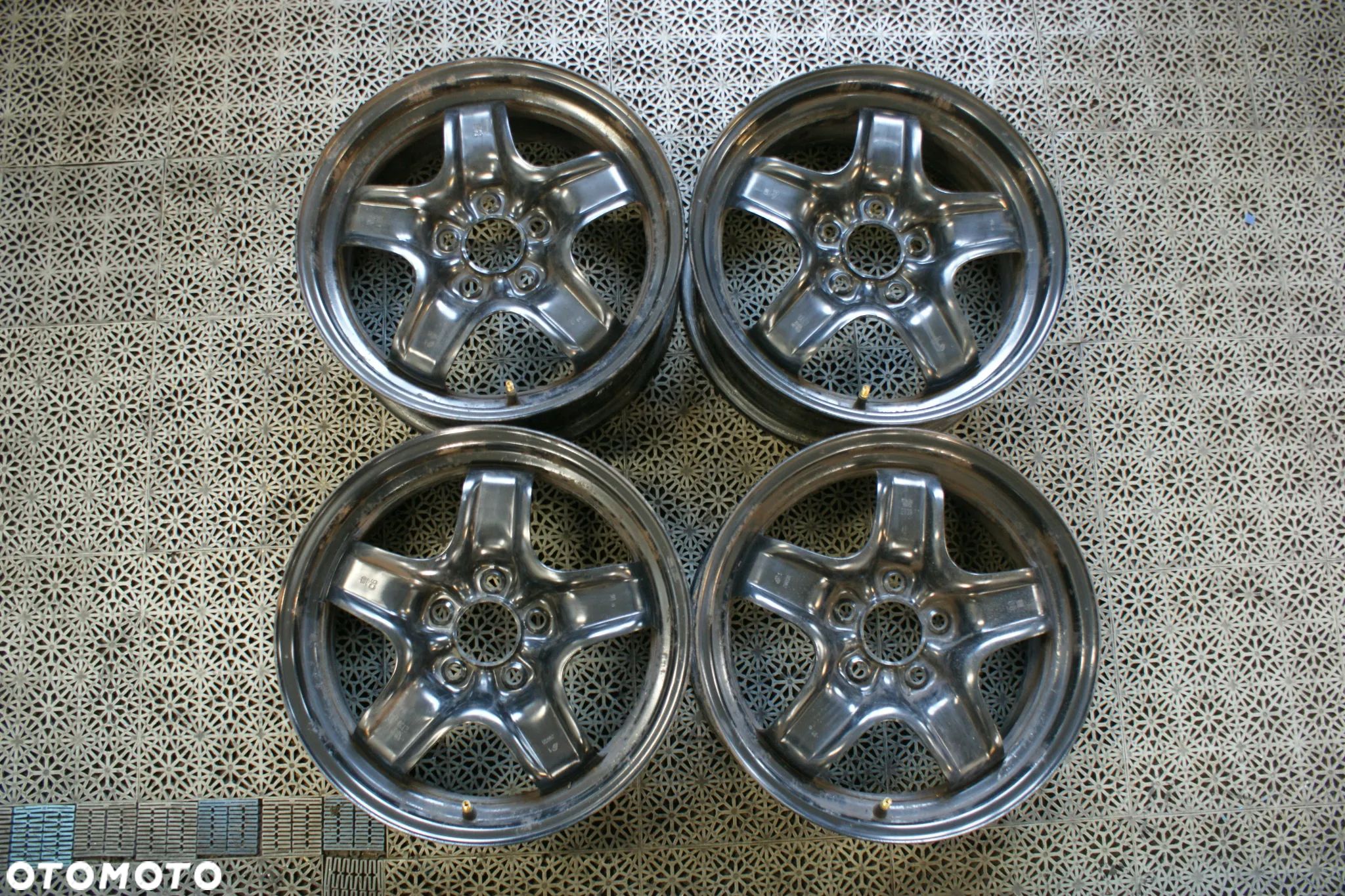 FELGI STALOWE 6.5Jx16 ET39 5x110 OPEL 409 - 1