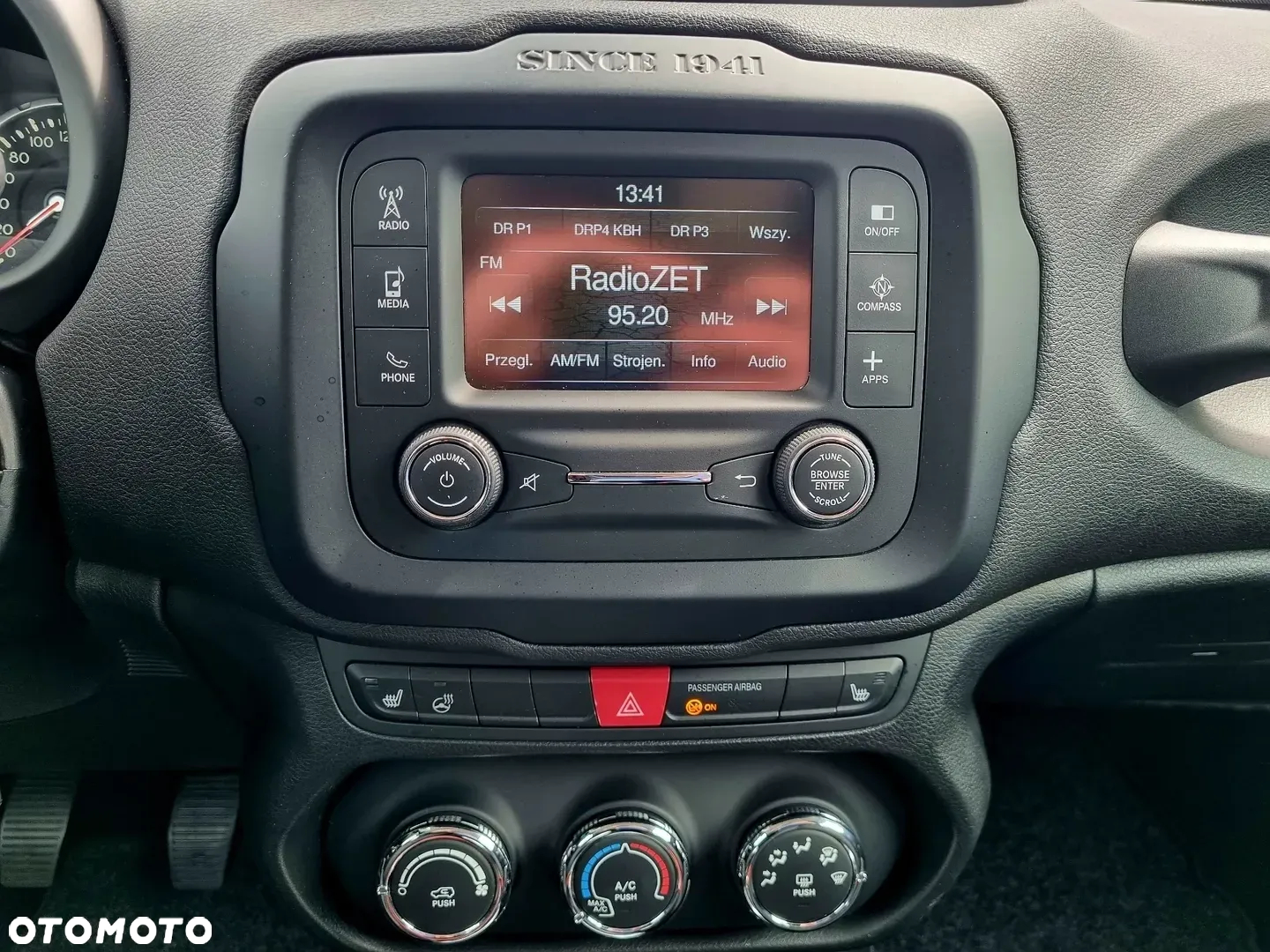 Jeep Renegade 1.6 E-TorQ Longitude FWD - 19