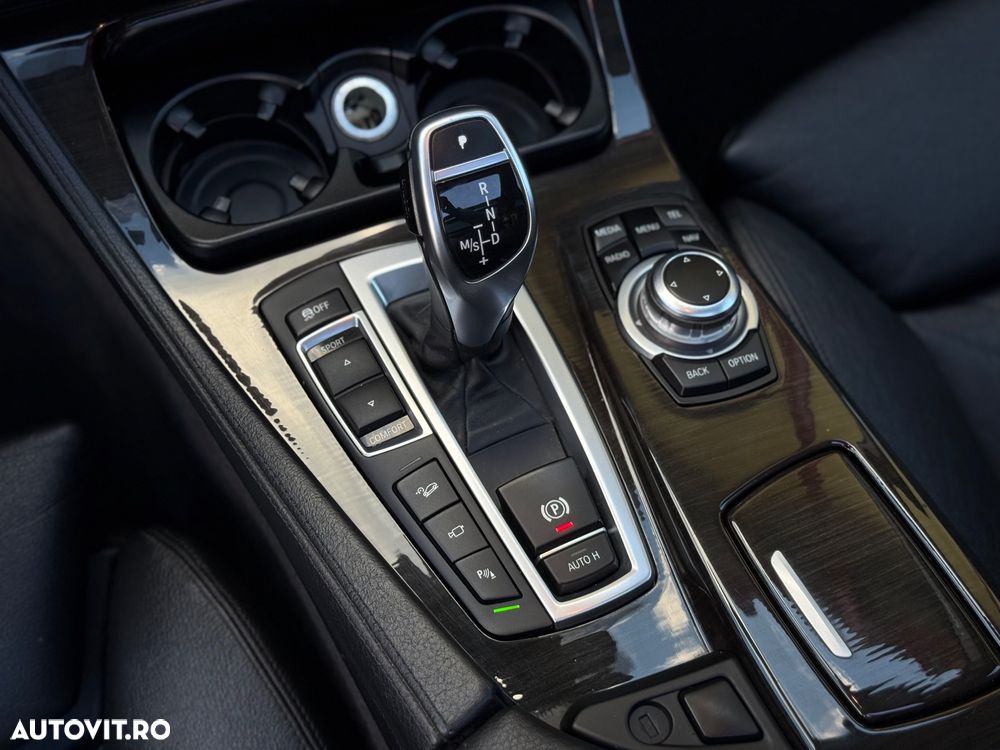 BMW Seria 5 525d xDrive Aut. - 22