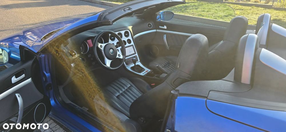 Alfa Romeo Spider 3.2 JTS V6 24V Q4 - 7