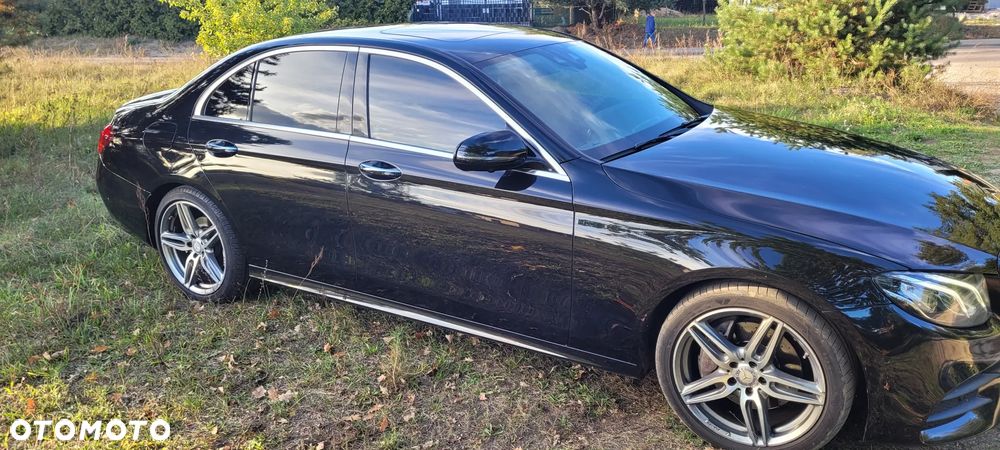 Mercedes-Benz Klasa E 220 d 9G-TRONIC - 3