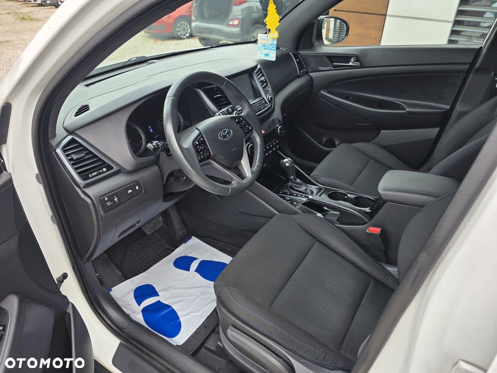 Hyundai Tucson - 16