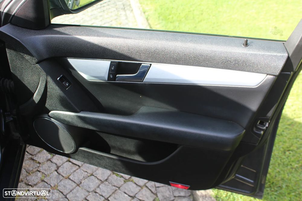 Mercedes-Benz C 220 CDi Avantgarde Aut. - 16