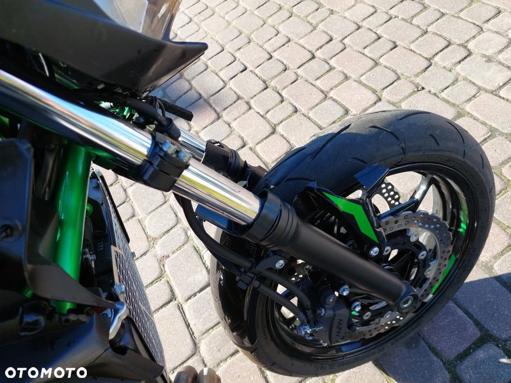 Kawasaki Z 650 - 12